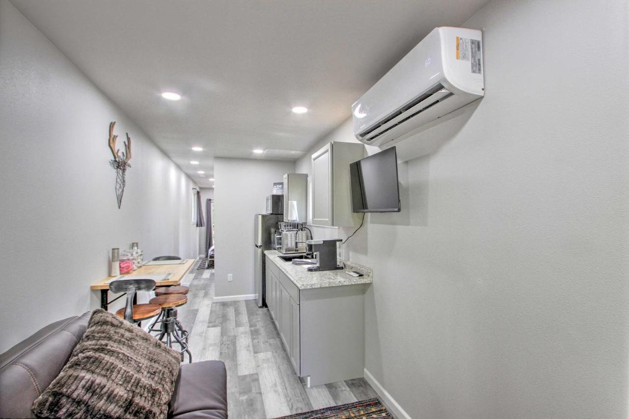 Unique Container Studio With Deck And Fire Pit! Buckley المظهر الخارجي الصورة