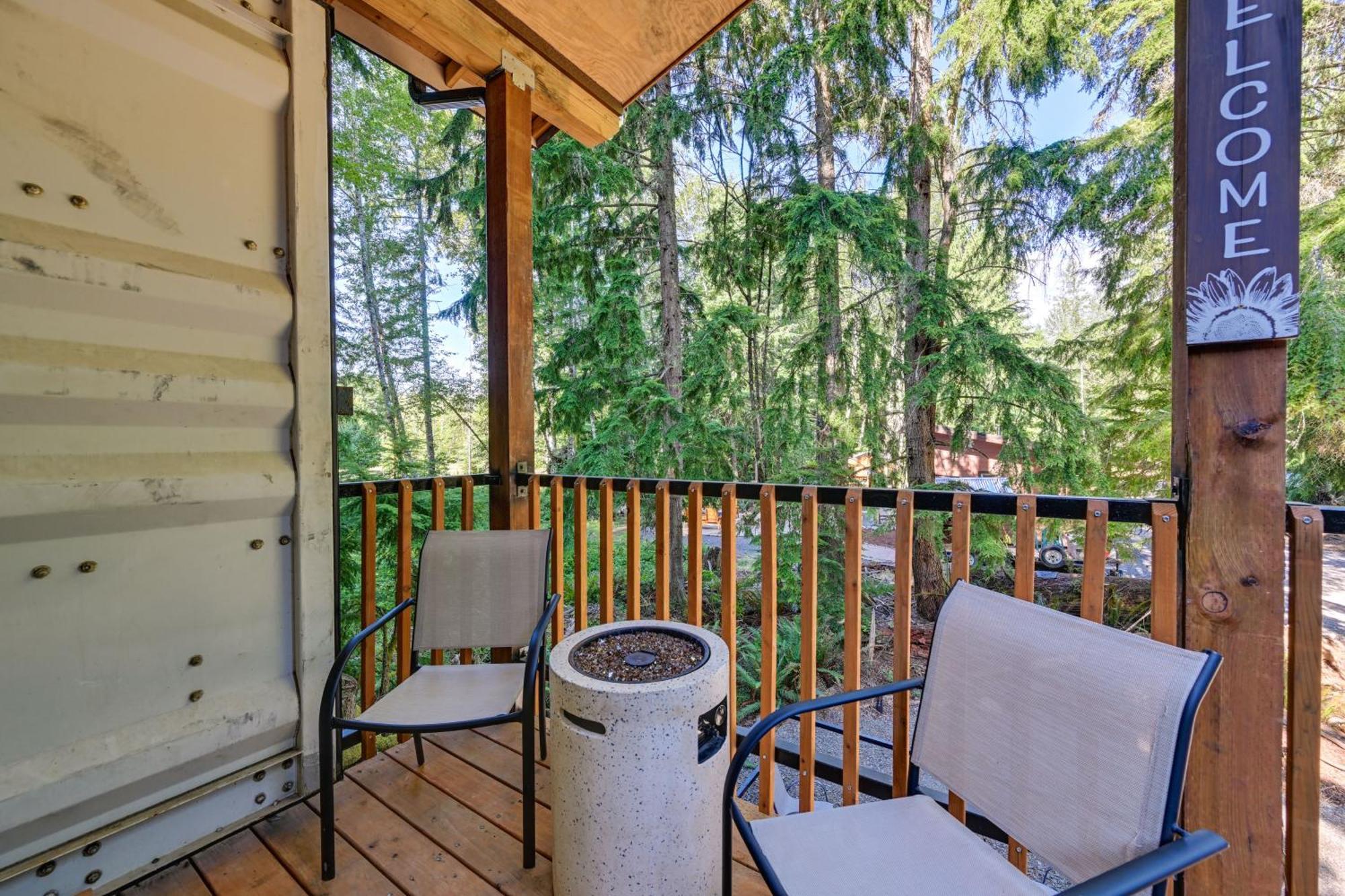 Unique Container Studio With Deck And Fire Pit! Buckley المظهر الخارجي الصورة